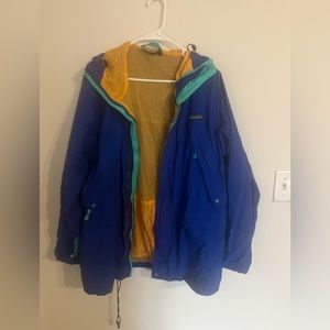 Vintage women’s Patagonia jacket